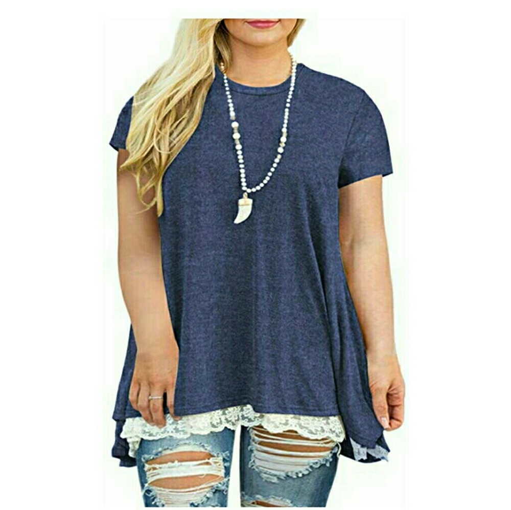 Plus size lace hem tunic top